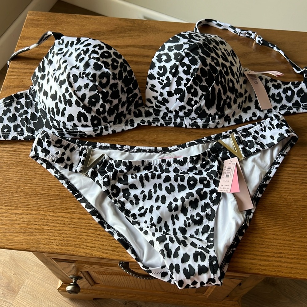 Victoria Secret 2 piece bathing suit